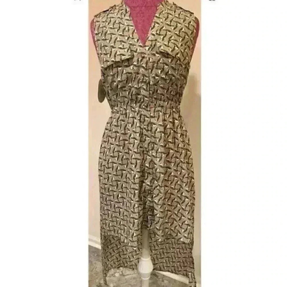 New Madelynn High low Parrot Womans Dress Sz Small - Picture 1 of 8